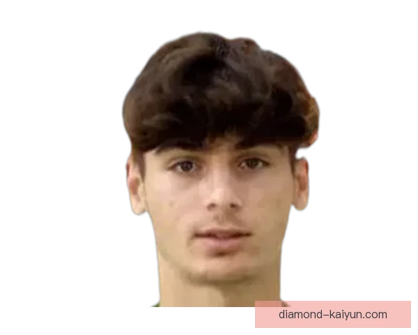 埃尔切球迷热情不减，庆祝球队新赛季首场胜利表现亮眼