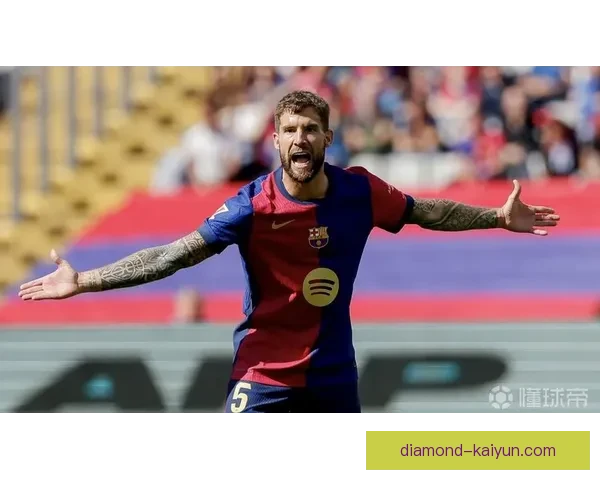 伊尼戈·马丁内斯的经验价值在球队防线中持续提升，备受关注